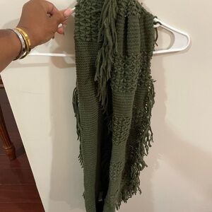 Green Knit Fringe Scarf